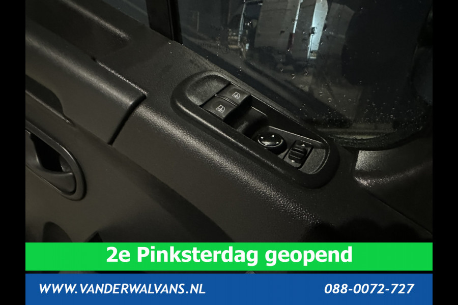Renault Master 2.3 dCi 136pk L2H2 Euro6 Airco | Camera | Navigatie | Cruisecontrol | Trekhaak | Parkeersensoren Bijrijdersbank