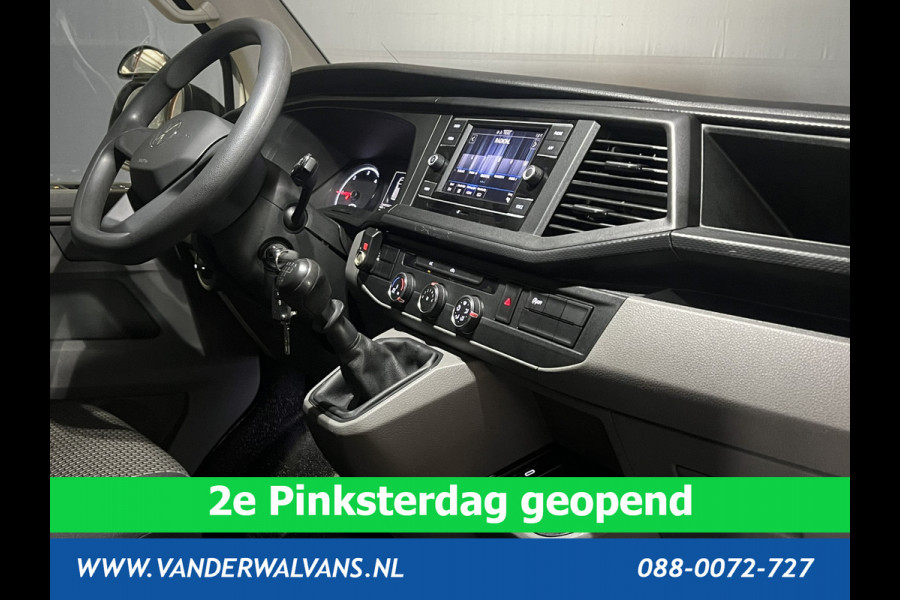 Volkswagen Transporter 2.0 TDI 111pk L1H1 Euro6 RIJKLAAR Airco | Camera | Apple Carplay | Android Auto | Cruisecontrol Trekhaak, Parkeersensoren