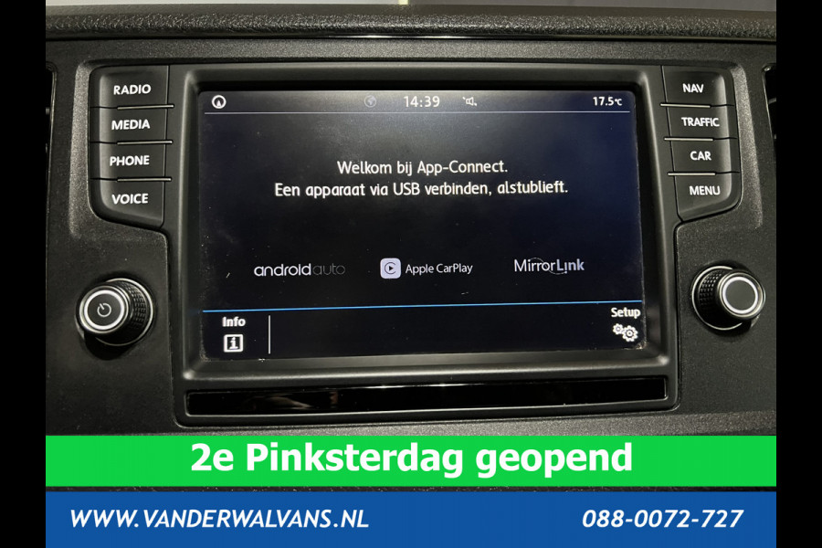 Volkswagen Crafter 2.0 TDI 177 pk L3H2 L2H1 Euro6 Airco | Camera | Navigatie | Apple Carplay | Android Auto 3000kg trekhaak, Bijrijdersbank