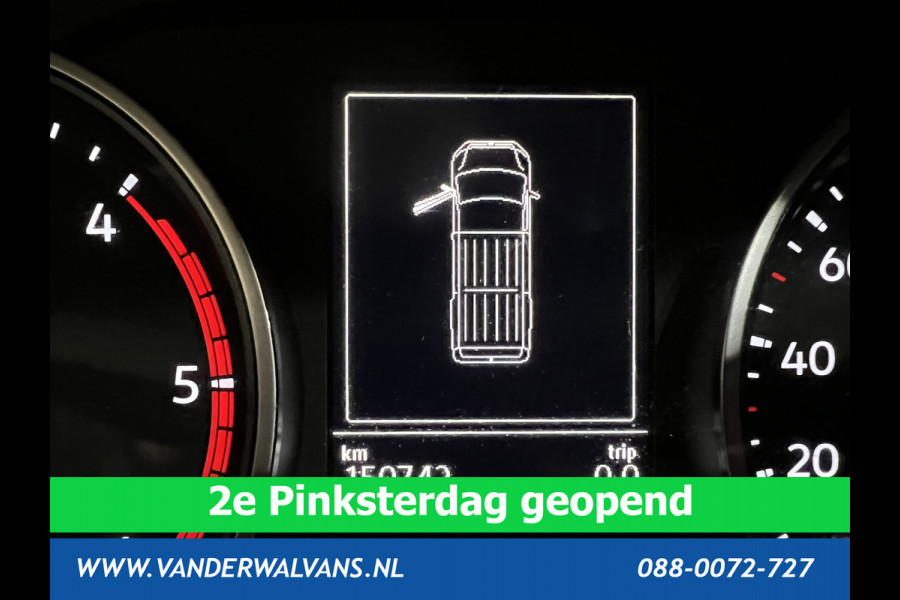 Volkswagen Crafter 2.0 TDI 177 pk L3H2 L2H1 Euro6 Airco | Camera | Navigatie | Apple Carplay | Android Auto 3000kg trekhaak, Bijrijdersbank
