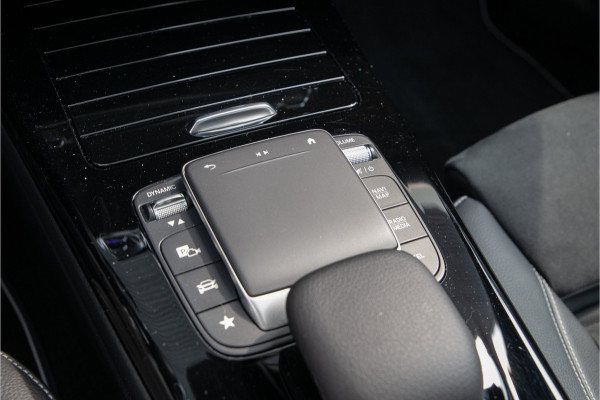 Mercedes-Benz CLA-Klasse 250 e AMG Premium, Burmester, Pano, Head-Up, Distronic, Widescreen 2021