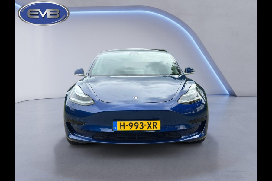 Tesla Model 3 Standard RWD Plus 60 kWh, 20 inch lmv, extra getint glas, panoramadak, leder 1e eigenaar, NL auto met nap
