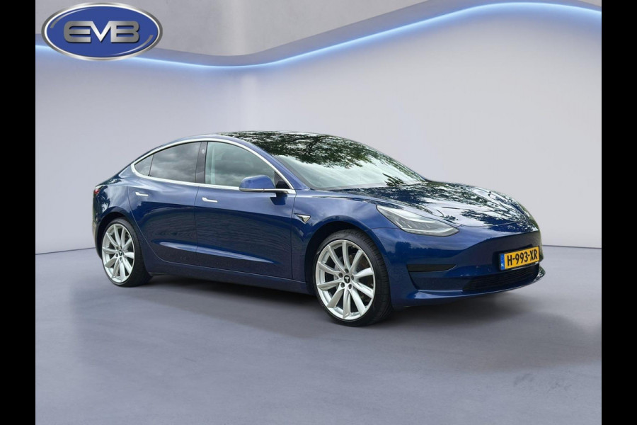 Tesla Model 3 Standard RWD Plus 60 kWh, 20 inch lmv, extra getint glas, panoramadak, leder 1e eigenaar, NL auto met nap