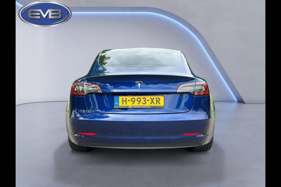 Tesla Model 3 Standard RWD Plus 60 kWh, 20 inch lmv, extra getint glas, panoramadak, leder 1e eigenaar, NL auto met nap