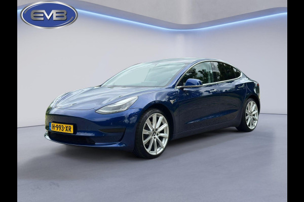 Tesla Model 3 Standard RWD Plus 60 kWh, 20 inch lmv, extra getint glas, panoramadak, leder 1e eigenaar, NL auto met nap