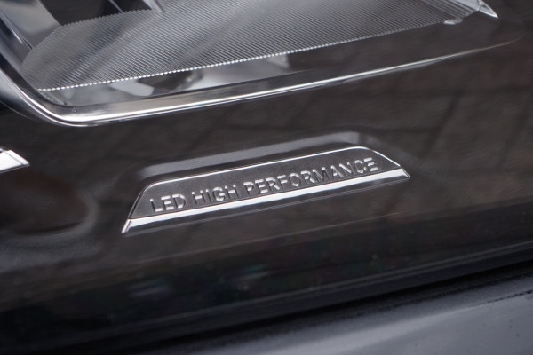 Mercedes-Benz CLA-Klasse Shooting Brake 180 Business Solution AMG Night Pakket, LED, Leder, Navigatie