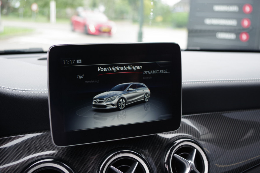 Mercedes-Benz CLA-Klasse Shooting Brake 180 Business Solution AMG Night Pakket, LED, Leder, Navigatie