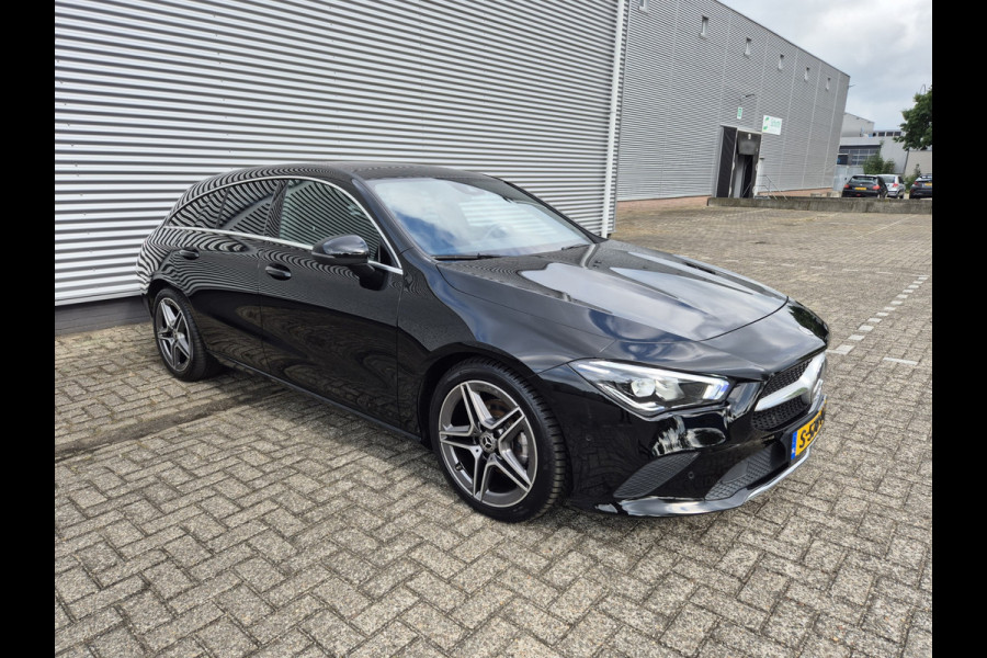 Mercedes-Benz CLA-Klasse Shooting Brake Automaat, 180 Luxury Line Virtueel, Navigatie,panoramadak,airco,cruise,parkeersensoren,stoelverwarming,