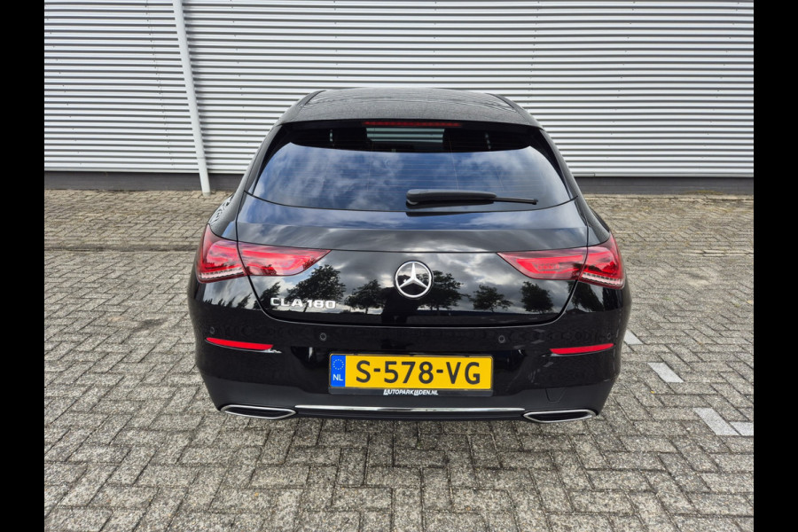Mercedes-Benz CLA-Klasse Shooting Brake Automaat, 180 Luxury Line Virtueel, Navigatie,panoramadak,airco,cruise,parkeersensoren,stoelverwarming,
