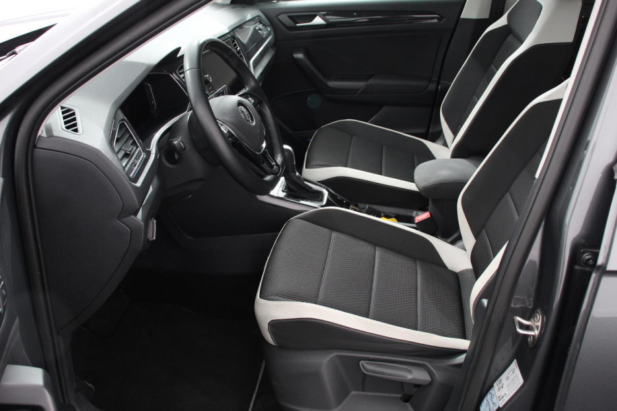 Volkswagen T-Roc 1.5 TSI DSG Sport | Navigatie | Apple Carplay/Android Auto | Adaptieve Cruise Control | Digitale Cockpit | Camera | Elektrische Achterklep |