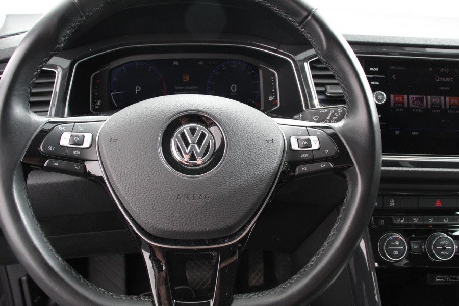 Volkswagen T-Roc 1.5 TSI DSG Sport | Navigatie | Apple Carplay/Android Auto | Adaptieve Cruise Control | Digitale Cockpit | Camera | Elektrische Achterklep |