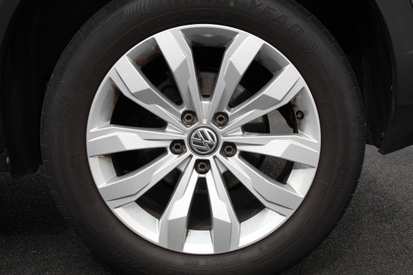 Volkswagen T-Roc 1.5 TSI DSG Sport | Navigatie | Apple Carplay/Android Auto | Adaptieve Cruise Control | Digitale Cockpit | Camera | Elektrische Achterklep |