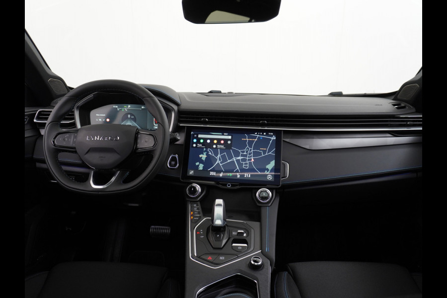 Lynk & Co 01 PHEV AUT-7 261pk Pano-Schuif-K-dak 20" 360°Camera Apple Carplay Android Auto Adaptive-Cr NaviPdc-a+v Ecc Keyless Led M-BuxPlug-I Elek.Memory.Stoel File assistent Dodehoek detector Elektrisch bedienbare achterklep Rijstrooksensor Wifi Verkeersbord detectie 425Nm koppel 3,6kw laadvermogen €44.882 Nieuwprijs 1e Eigenaar Origineel NLse auto!