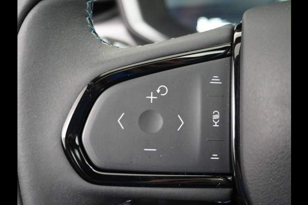 Lynk & Co 01 PHEV AUT-7 261pk Pano-Schuif-K-dak 20" 360°Camera Apple Carplay Android Auto Adaptive-Cr NaviPdc-a+v Ecc Keyless Led M-BuxPlug-I Elek.Memory.Stoel File assistent Dodehoek detector Elektrisch bedienbare achterklep Rijstrooksensor Wifi Verkeersbord detectie 425Nm koppel 3,6kw laadvermogen €44.882 Nieuwprijs 1e Eigenaar Origineel NLse auto!