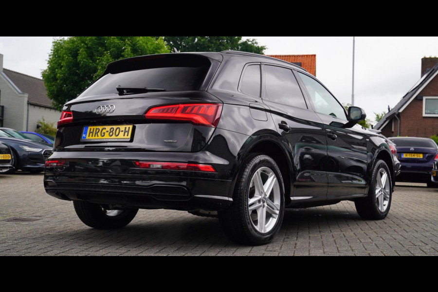 Audi Q5 50 TFSI e quattro S edition | Panorama | RS zetels | Climatronic | Audi Drive Select | LED | Black Edition | RS stuur |