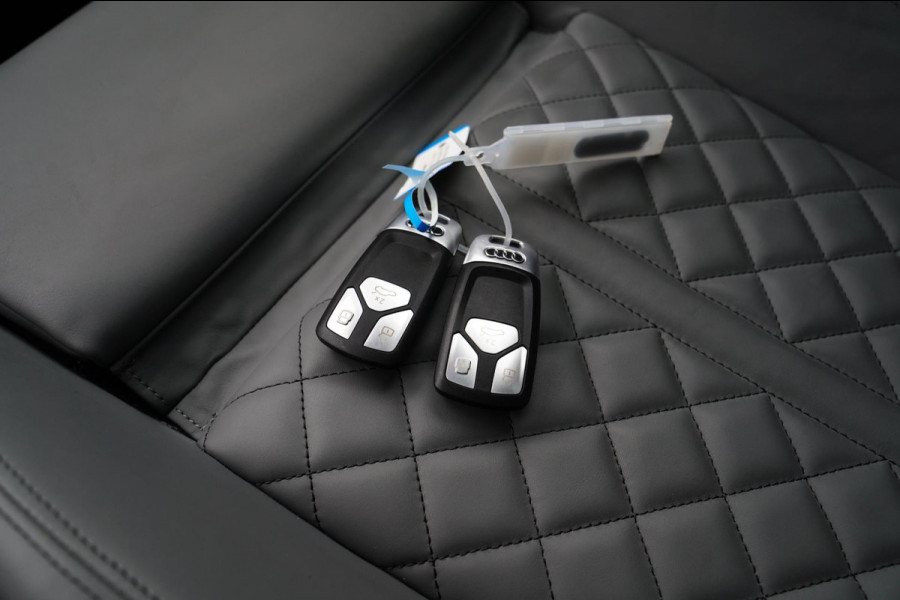 Audi Q5 50 TFSI e quattro S edition | Panorama | RS zetels | Climatronic | Audi Drive Select | LED | Black Edition | RS stuur |