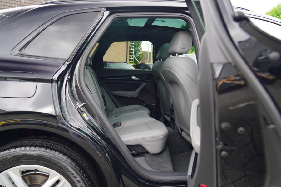 Audi Q5 50 TFSI e quattro S edition | Panorama | RS zetels | Climatronic | Audi Drive Select | LED | Black Edition | RS stuur |