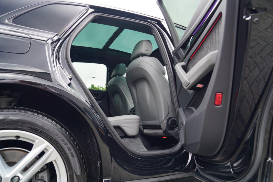 Audi Q5 50 TFSI e quattro S edition | Panorama | RS zetels | Climatronic | Audi Drive Select | LED | Black Edition | RS stuur |