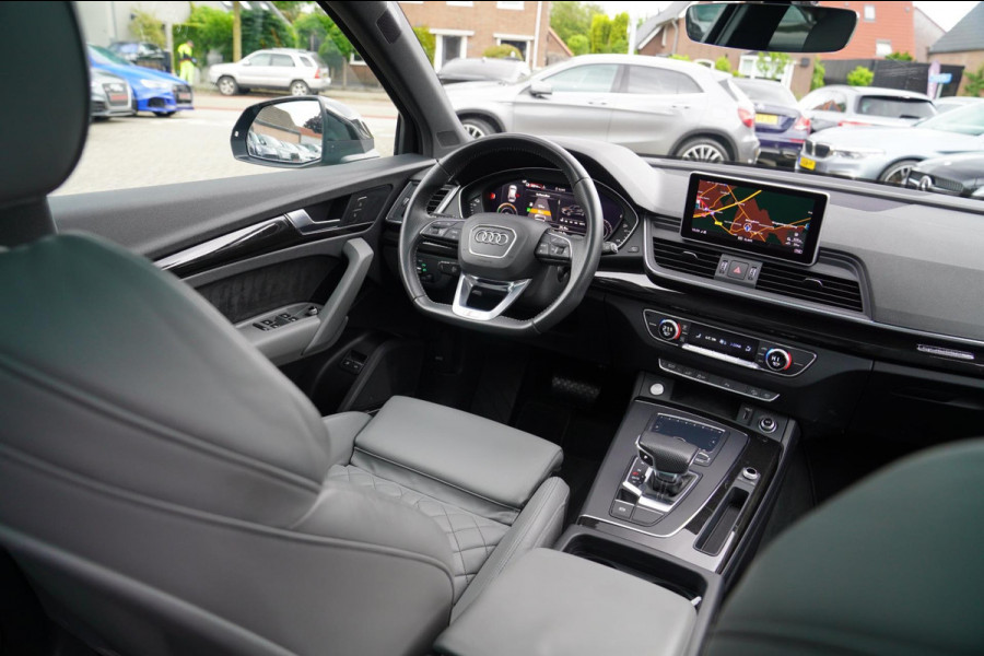 Audi Q5 50 TFSI e quattro S edition | Panorama | RS zetels | Climatronic | Audi Drive Select | LED | Black Edition | RS stuur |