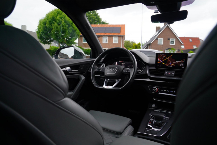 Audi Q5 50 TFSI e quattro S edition | Panorama | RS zetels | Climatronic | Audi Drive Select | LED | Black Edition | RS stuur |