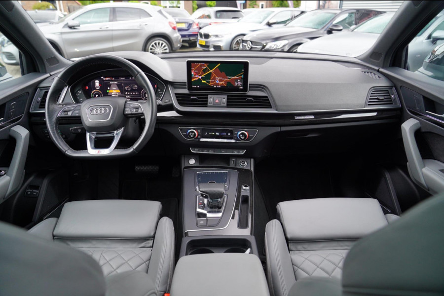 Audi Q5 50 TFSI e quattro S edition | Panorama | RS zetels | Climatronic | Audi Drive Select | LED | Black Edition | RS stuur |