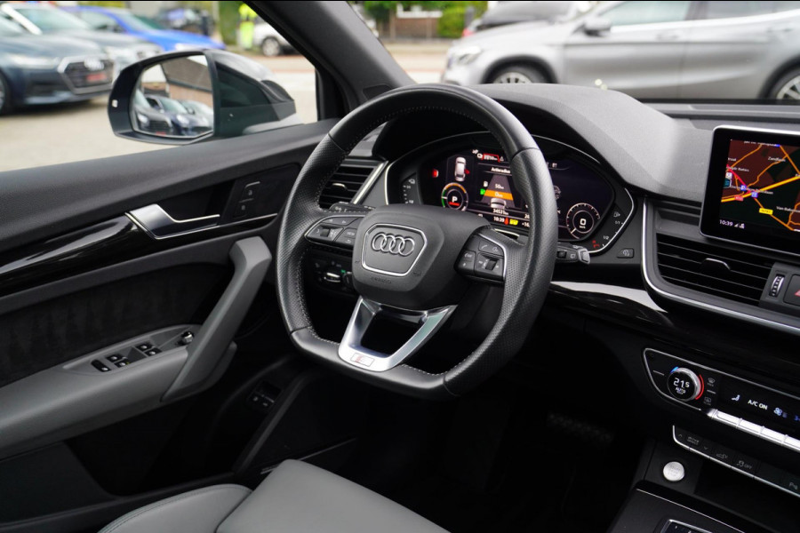 Audi Q5 50 TFSI e quattro S edition | Panorama | RS zetels | Climatronic | Audi Drive Select | LED | Black Edition | RS stuur |