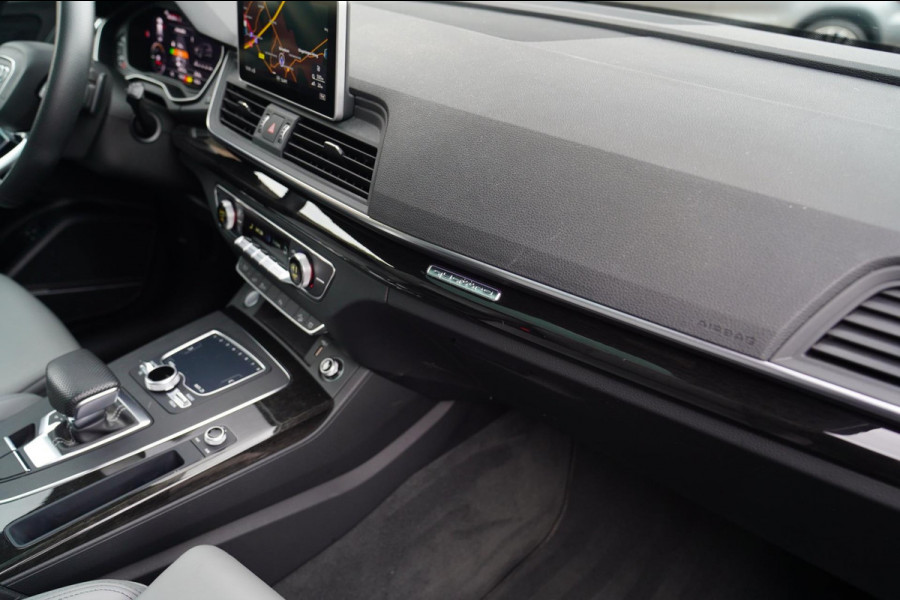 Audi Q5 50 TFSI e quattro S edition | Panorama | RS zetels | Climatronic | Audi Drive Select | LED | Black Edition | RS stuur |