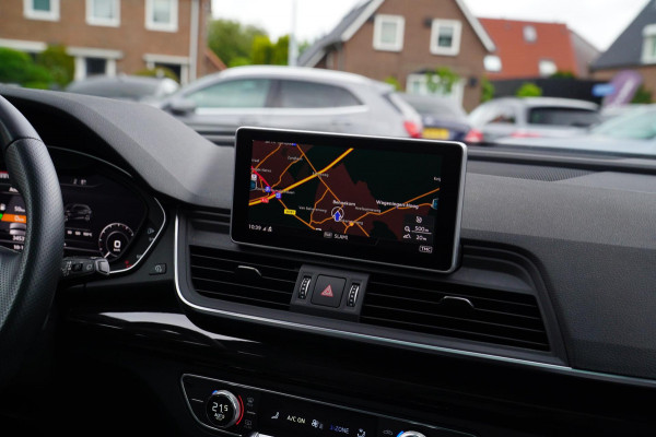 Audi Q5 50 TFSI e quattro S edition | Panorama | RS zetels | Climatronic | Audi Drive Select | LED | Black Edition | RS stuur |
