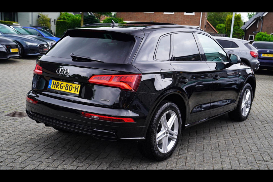 Audi Q5 50 TFSI e quattro S edition | Panorama | RS zetels | Climatronic | Audi Drive Select | LED | Black Edition | RS stuur |