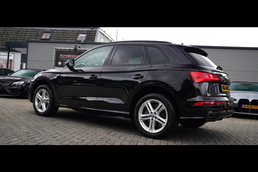 Audi Q5 50 TFSI e quattro S edition | Panorama | RS zetels | Climatronic | Audi Drive Select | LED | Black Edition | RS stuur |
