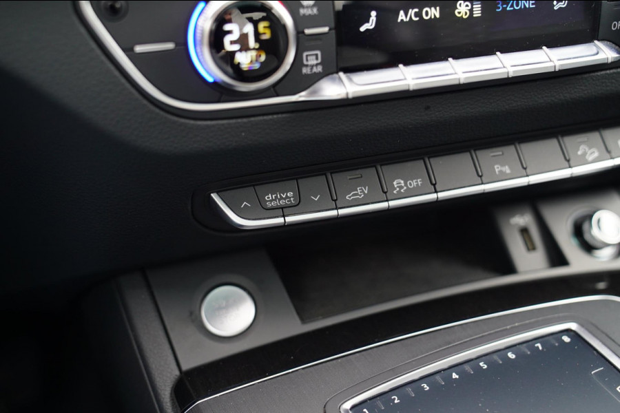 Audi Q5 50 TFSI e quattro S edition | Panorama | RS zetels | Climatronic | Audi Drive Select | LED | Black Edition | RS stuur |