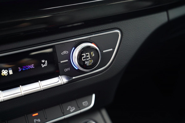 Audi Q5 50 TFSI e quattro S edition | Panorama | RS zetels | Climatronic | Audi Drive Select | LED | Black Edition | RS stuur |