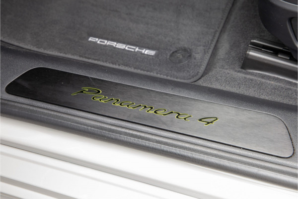 Porsche Panamera 2.9 4 E-Hybrid SportDesign, Sportuitlaat, Vierwielsturing, Pano, Bose, Luchtvering 2022