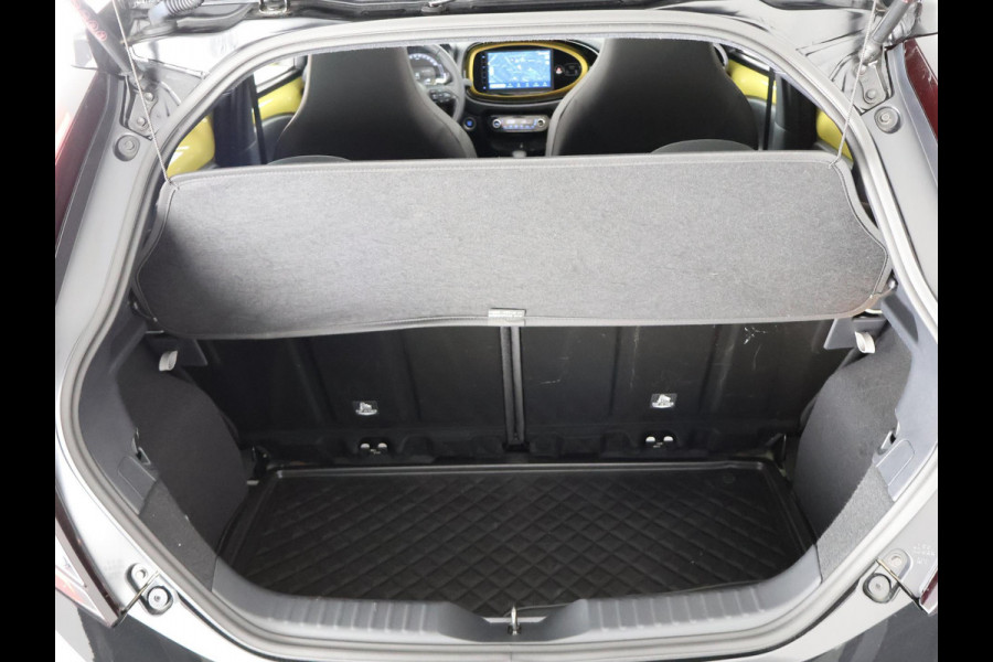Toyota Aygo X 1.0 VVT-i S-AUTOMAAT PREMIUM CABRIOLET LEDER.NAVI.PDC.KEYLESS ETC ETC. GARANTIE TOT 5-2033