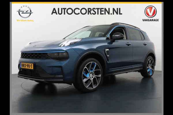Lynk & Co 01 PHEV AUT-7 261pk Pano-Schuif-K-dak 20" 360°Camera Apple Carplay Android Auto Adaptive-Cr NaviPdc-a+v Ecc Keyless Led M-BuxPlug-I Elek.Memory.Stoel File assistent Dodehoek detector Elektrisch bedienbare achterklep Rijstrooksensor Wifi Verkeersbord detectie 425Nm koppel 3,6kw laadvermogen