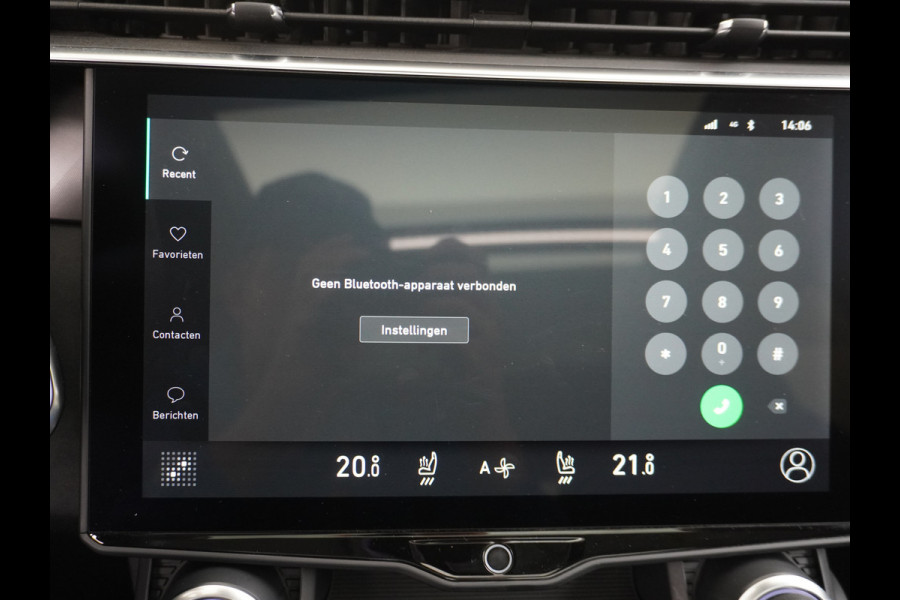 Lynk & Co 01 PHEV AUT-7 261pk Pano-Schuif-K-dak 20" 360°Camera Apple Carplay Android Auto Adaptive-Cr NaviPdc-a+v Ecc Keyless Led M-BuxPlug-I Elek.Memory.Stoel File assistent Dodehoek detector Elektrisch bedienbare achterklep Rijstrooksensor Wifi Verkeersbord detectie 425Nm koppel 3,6kw laadvermogen