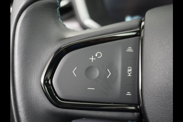 Lynk & Co 01 PHEV AUT-7 261pk Pano-Schuif-K-dak 20" 360°Camera Apple Carplay Android Auto Adaptive-Cr NaviPdc-a+v Ecc Keyless Led M-BuxPlug-I Elek.Memory.Stoel File assistent Dodehoek detector Elektrisch bedienbare achterklep Rijstrooksensor Wifi Verkeersbord detectie 425Nm koppel 3,6kw laadvermogen
