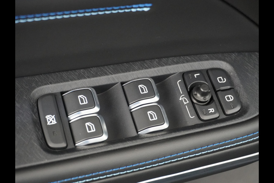 Lynk & Co 01 PHEV AUT-7 261pk Pano-Schuif-K-dak 20" 360°Camera Apple Carplay Android Auto Adaptive-Cr NaviPdc-a+v Ecc Keyless Led M-BuxPlug-I Elek.Memory.Stoel File assistent Dodehoek detector Elektrisch bedienbare achterklep Rijstrooksensor Wifi Verkeersbord detectie 425Nm koppel 3,6kw laadvermogen