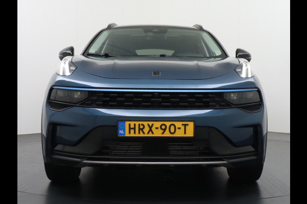 Lynk & Co 01 PHEV AUT-7 261pk Pano-Schuif-K-dak 20" 360°Camera Apple Carplay Android Auto Adaptive-Cr NaviPdc-a+v Ecc Keyless Led M-BuxPlug-I Elek.Memory.Stoel File assistent Dodehoek detector Elektrisch bedienbare achterklep Rijstrooksensor Wifi Verkeersbord detectie 425Nm koppel 3,6kw laadvermogen