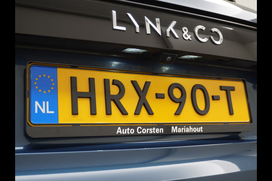Lynk & Co 01 PHEV AUT-7 261pk Pano-Schuif-K-dak 20" 360°Camera Apple Carplay Android Auto Adaptive-Cr NaviPdc-a+v Ecc Keyless Led M-BuxPlug-I Elek.Memory.Stoel File assistent Dodehoek detector Elektrisch bedienbare achterklep Rijstrooksensor Wifi Verkeersbord detectie 425Nm koppel 3,6kw laadvermogen