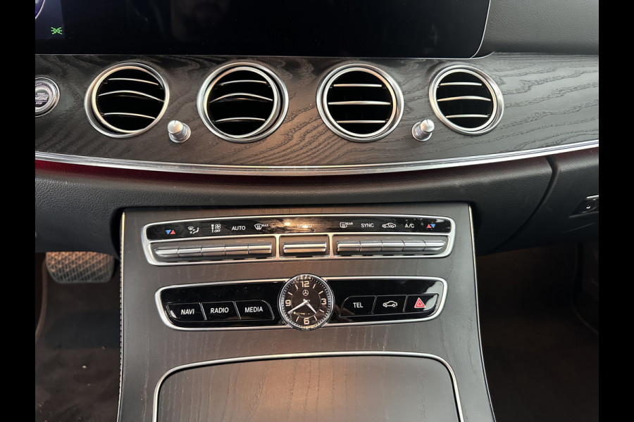 Mercedes-Benz E-Klasse Estate 220 d Premium Aut. *1/2LEATHER | MULTIBEAM-LED | WIDESCREEN-DIGI-COCKPIT | TOP-VIEW | MEMORY-PACK | AMBIENT-LIGHT | COMFORT-SEATS | NAVI-FULLMAP | 17''ALU*