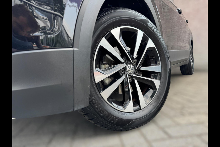 Volkswagen T-Cross 1.0 TSI Life Business United STOELVERW. / ACC / 4-SEIZ. BAND / ECC / CARPLAY / WEINIG KM'S