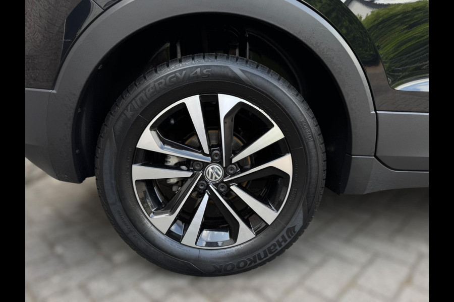 Volkswagen T-Cross 1.0 TSI Life Business United STOELVERW. / ACC / 4-SEIZ. BAND / ECC / CARPLAY / WEINIG KM'S