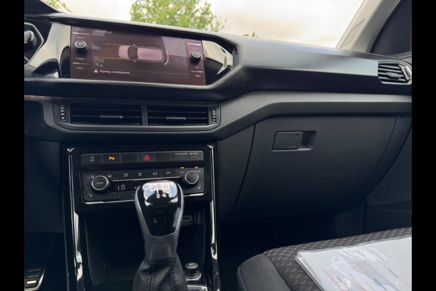 Volkswagen T-Cross 1.0 TSI Life Business United STOELVERW. / ACC / 4-SEIZ. BAND / ECC / CARPLAY / WEINIG KM'S