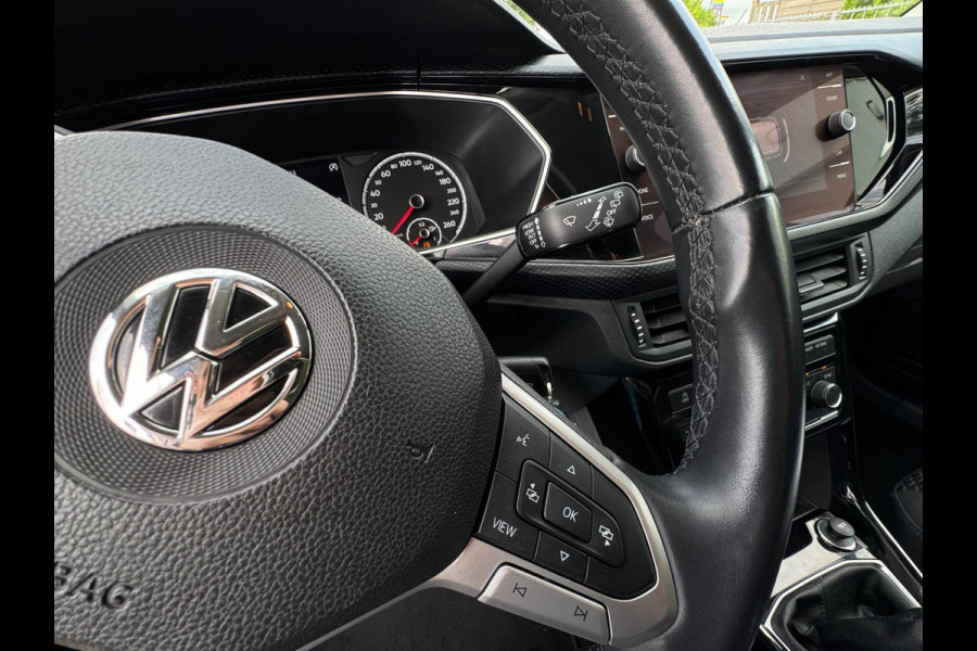 Volkswagen T-Cross 1.0 TSI Life Business United STOELVERW. / ACC / 4-SEIZ. BAND / ECC / CARPLAY / WEINIG KM'S