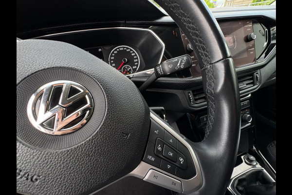 Volkswagen T-Cross 1.0 TSI Life Business United STOELVERW. / ACC / 4-SEIZ. BAND / ECC / CARPLAY / WEINIG KM'S