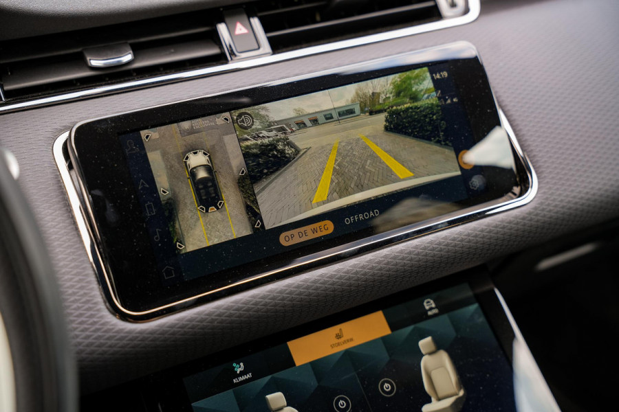 Land Rover Range Rover Evoque 1.5 P300e AWD R-Dynamic S 360 Camera Stoelverw. Leer Navigatie DAB+ Lane Assist