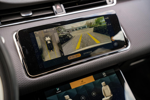 Land Rover Range Rover Evoque 1.5 P300e AWD R-Dynamic S 360 Camera Stoelverw. Leer Navigatie DAB+ Lane Assist