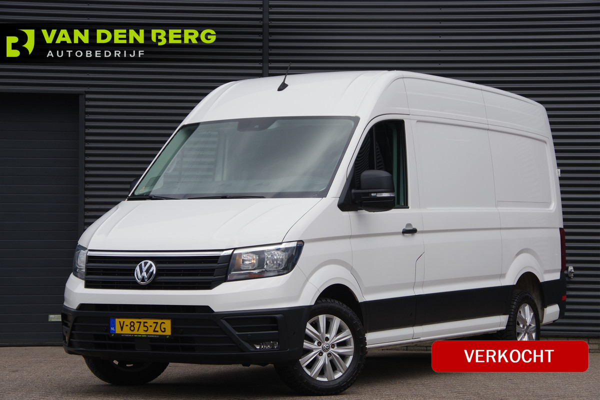 Volkswagen Crafter 35 2.0 TDI L3H3(L2H2) 140PK AUT. TREKHAAK, CAMERA, NAVI, CRUISE, DAB, AIRCO, PARKEERSENSOREN, APPLE CARPLAY, NL AUTO, NAP Volkswagen Crafter 35 2.0 TDI L3H3(L2H2) 140PK AUT. TREKHAAK, CAMERA, NAVI, CRUISE, DAB, AIRCO, PARKEERSENSOREN, APPLE CARPLAY, NL AUTO, NAP
