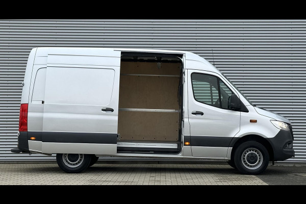 Mercedes-Benz Sprinter 317 CDI L2H2 RWD Zilver Grijs